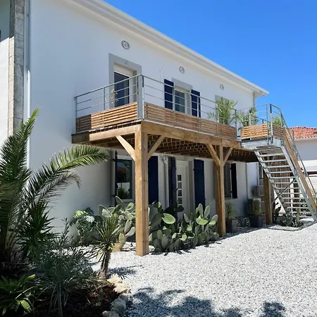 Escapade Ocean Apartment