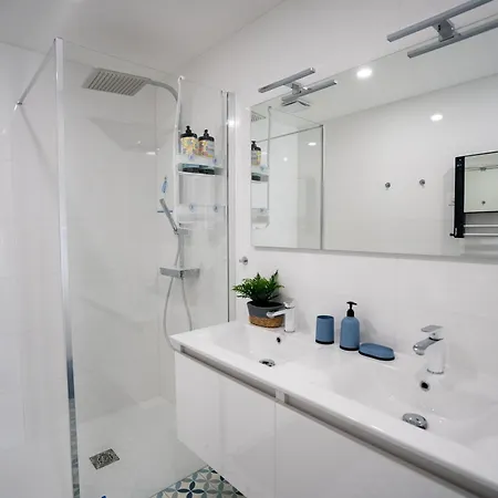 아파트 Escapade Ocean 라벤느